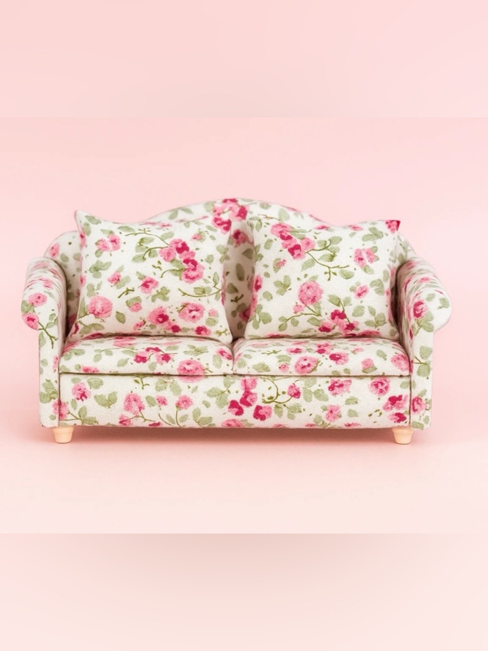 Dollhouse Floral Pattern Mini Sofa Couch w Pillows 1:12 Dollhouse Furniture. NEW
